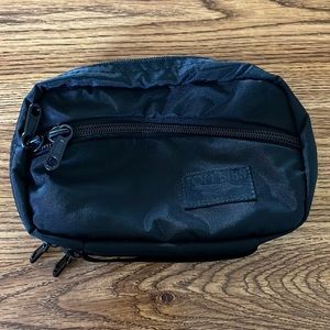 Tom Bihn Handy Little Thing size 1